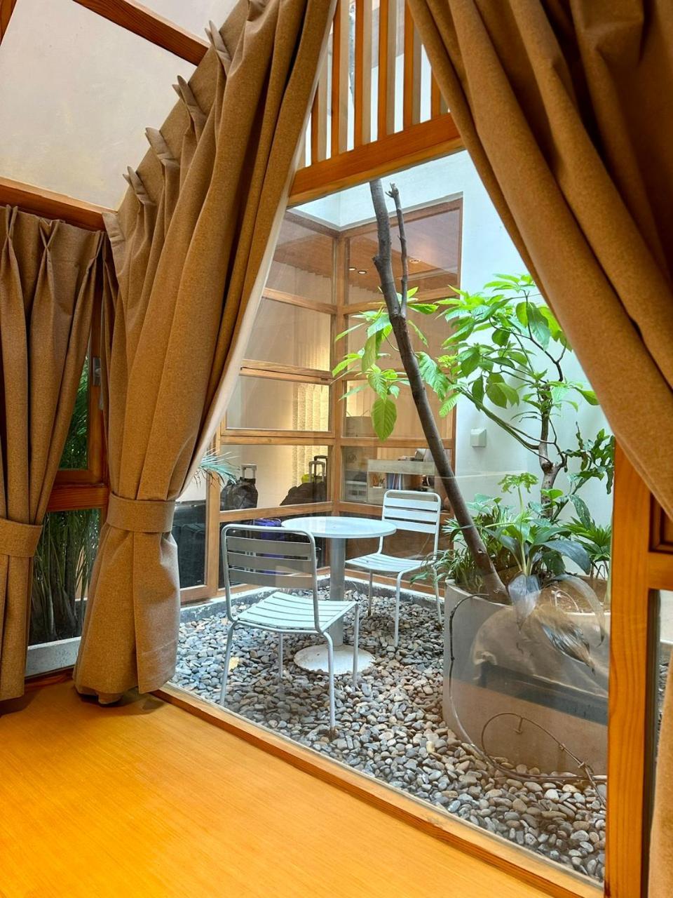 Cityhouse - Ariosa Ho Chi Minh City Exterior photo